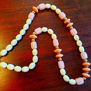 Agate 30" Bead Necklass